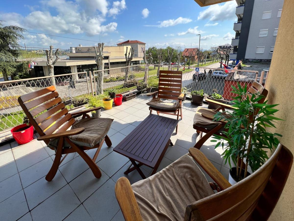 Apartman Aleksandar Kladovo Dış mekan fotoğraf